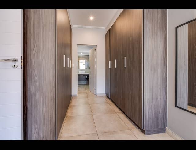 3 BEDROOM CLUSTER FOR SALE IN BRYANSTON
